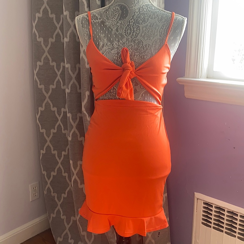 ORANGE DRESS